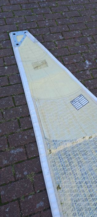 Żagiel grot kevlarowy regatowy 33m2 North Sails