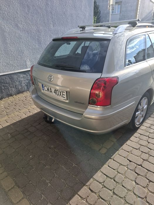 Toyota Avensis T25 1,8 ben-gaz 2005r. kombi