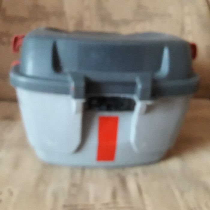 Kuferek na bagaznik rowerowy