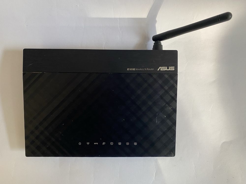 Роутер Asus RT-N10E