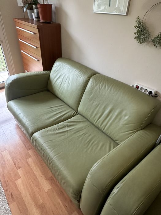 Komplet z naturalnej skóry (2+1) rozkładana kanapa i dwa fotele