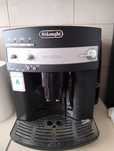 Ekspres ciśnieniowy De'Longhi ESAM 3000.B 1450 W czarny
