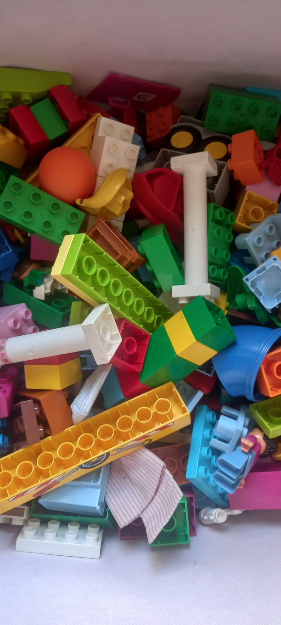 Lego Duplo Mix około 8 kg klocków