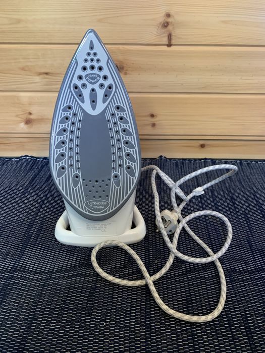 Ferro de Engomar Calor FV9230 – 2400W com Vapor e Programas