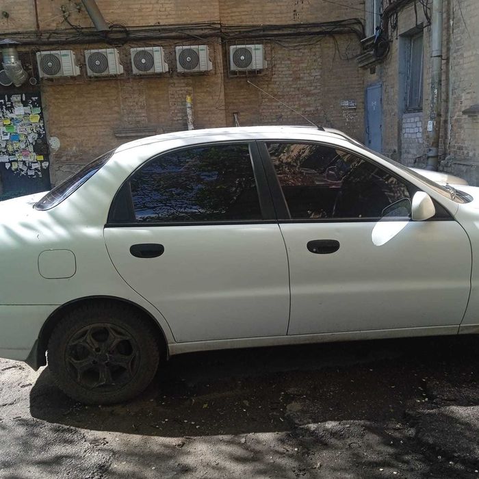 Продам ZAZ SENS білого кольору