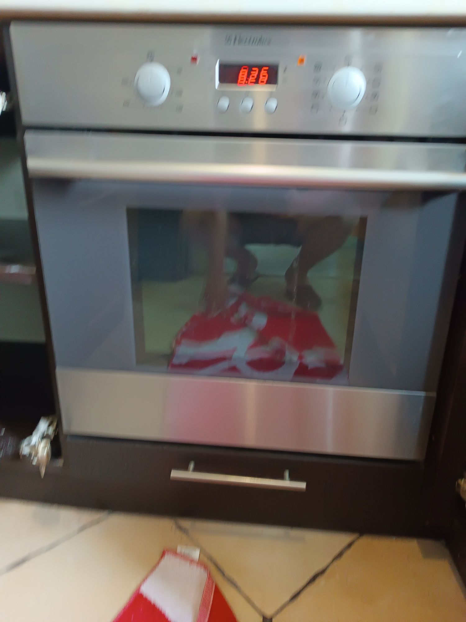 Piekarnik elektryczny Electrolux