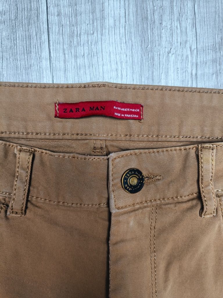 Beżowe spodnie męskie chinosy, Zara, rozmiar 44 / XXL