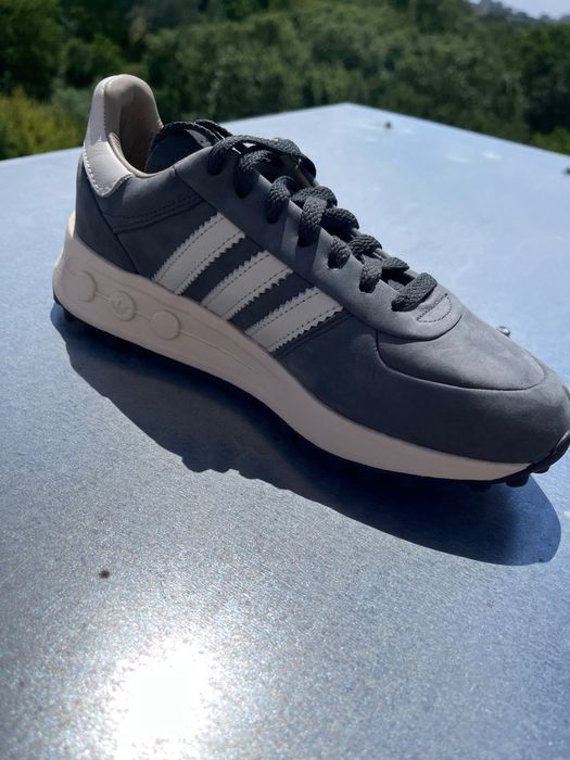 Buty Adidas la Trainer lux