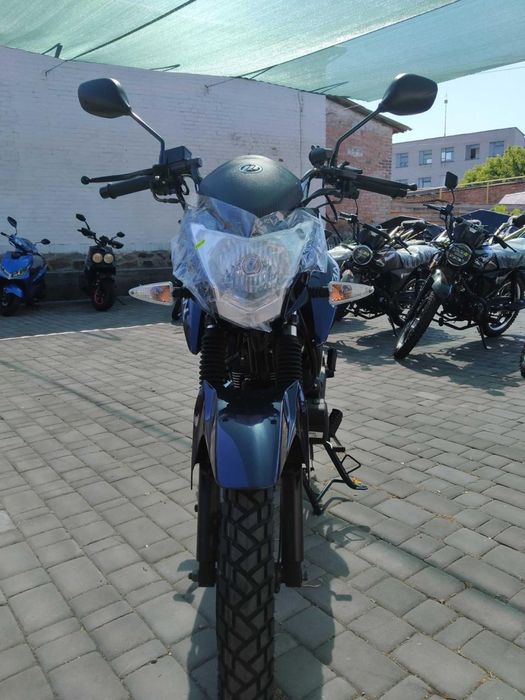 Дорожный мотоцикл Lifan LF150-2E