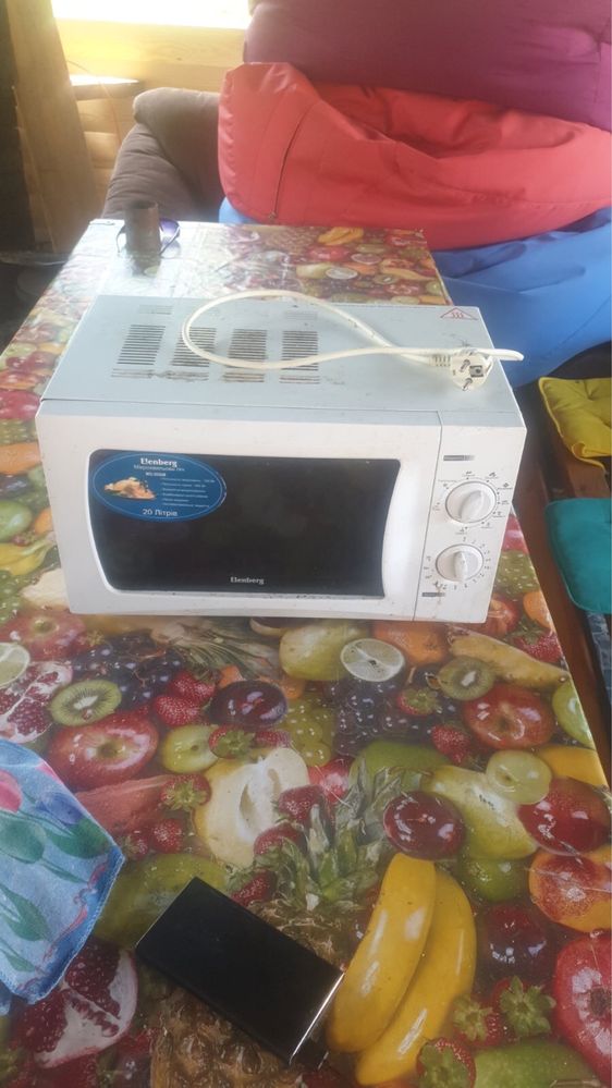 Продам микрохвильову піч