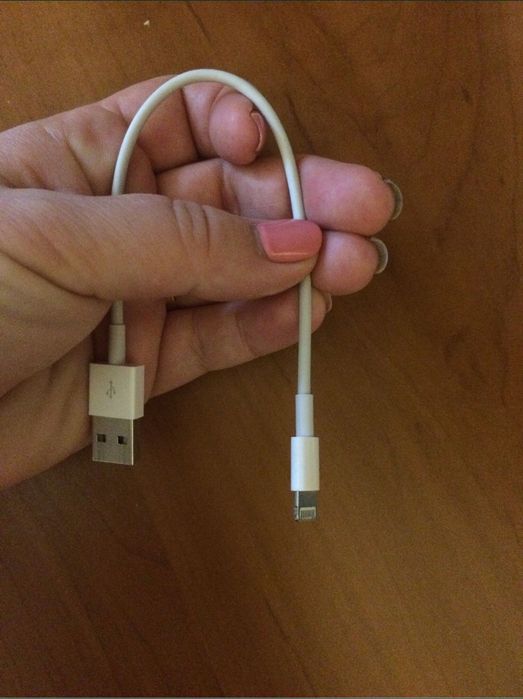 Шнур короткий для Айфона