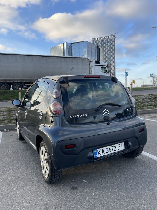 Продам свою машину сітроен С1