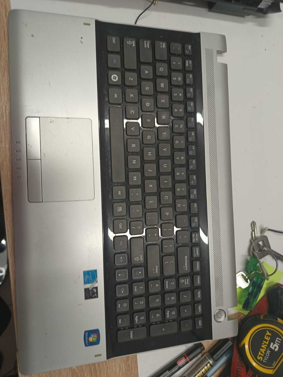 Palmrest do laptopa Samsung RV515.
