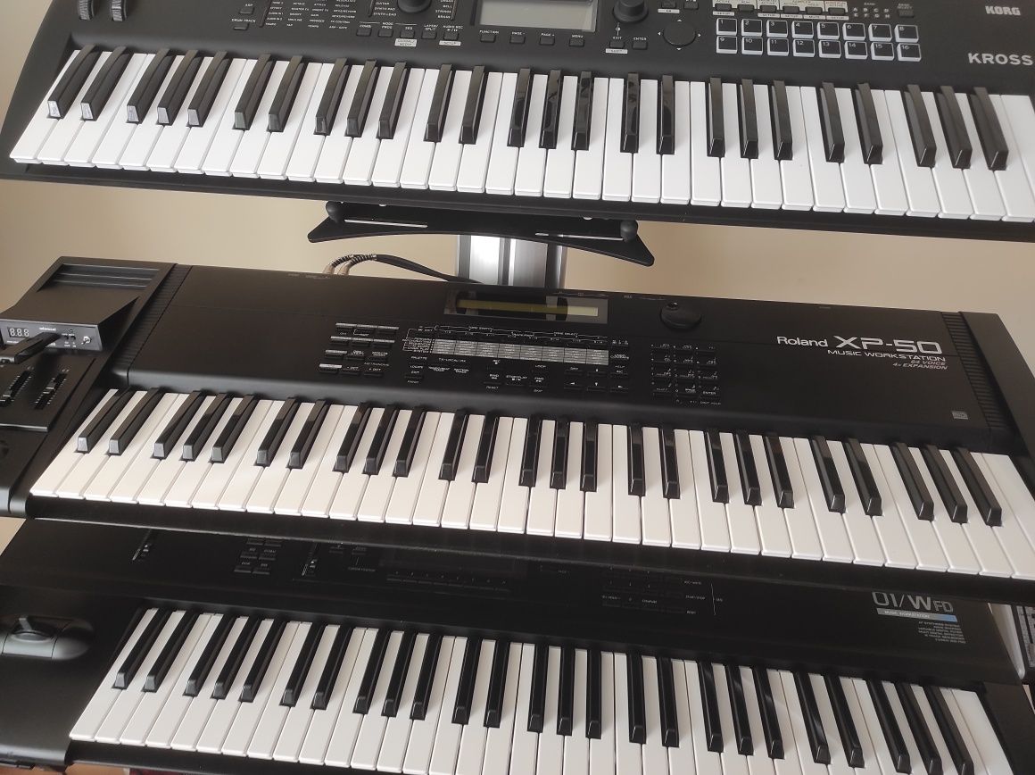 Syntezator ROLAND XP-50