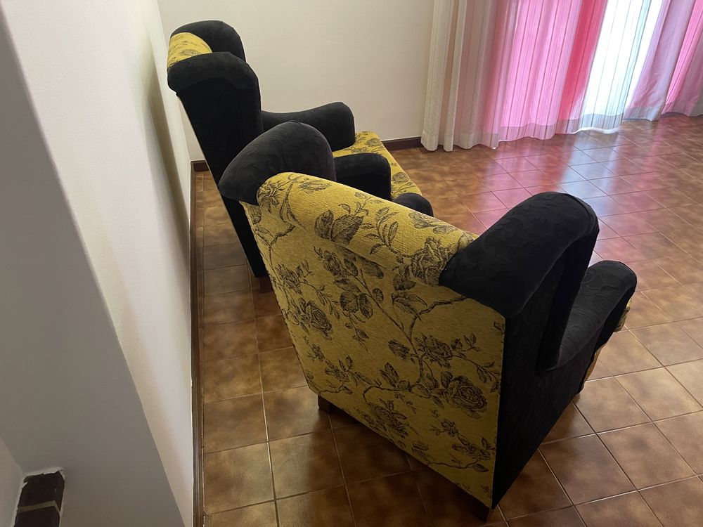 2 poltronas de sala