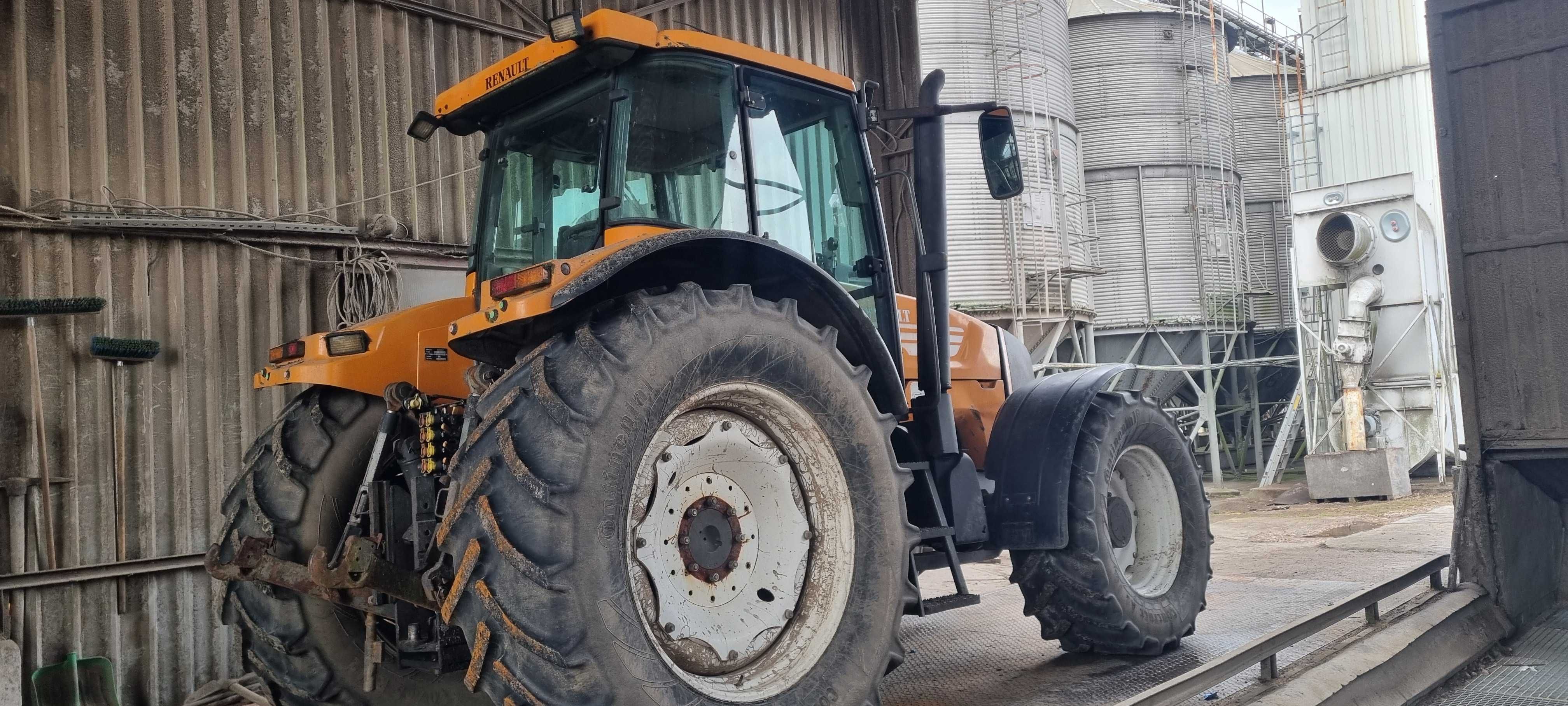 Renault Ares 825 rz Pneumatyka z Niemiec  nie claas ares 826 rz