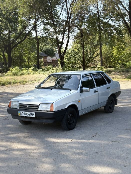 Продам ВАЗ 21099