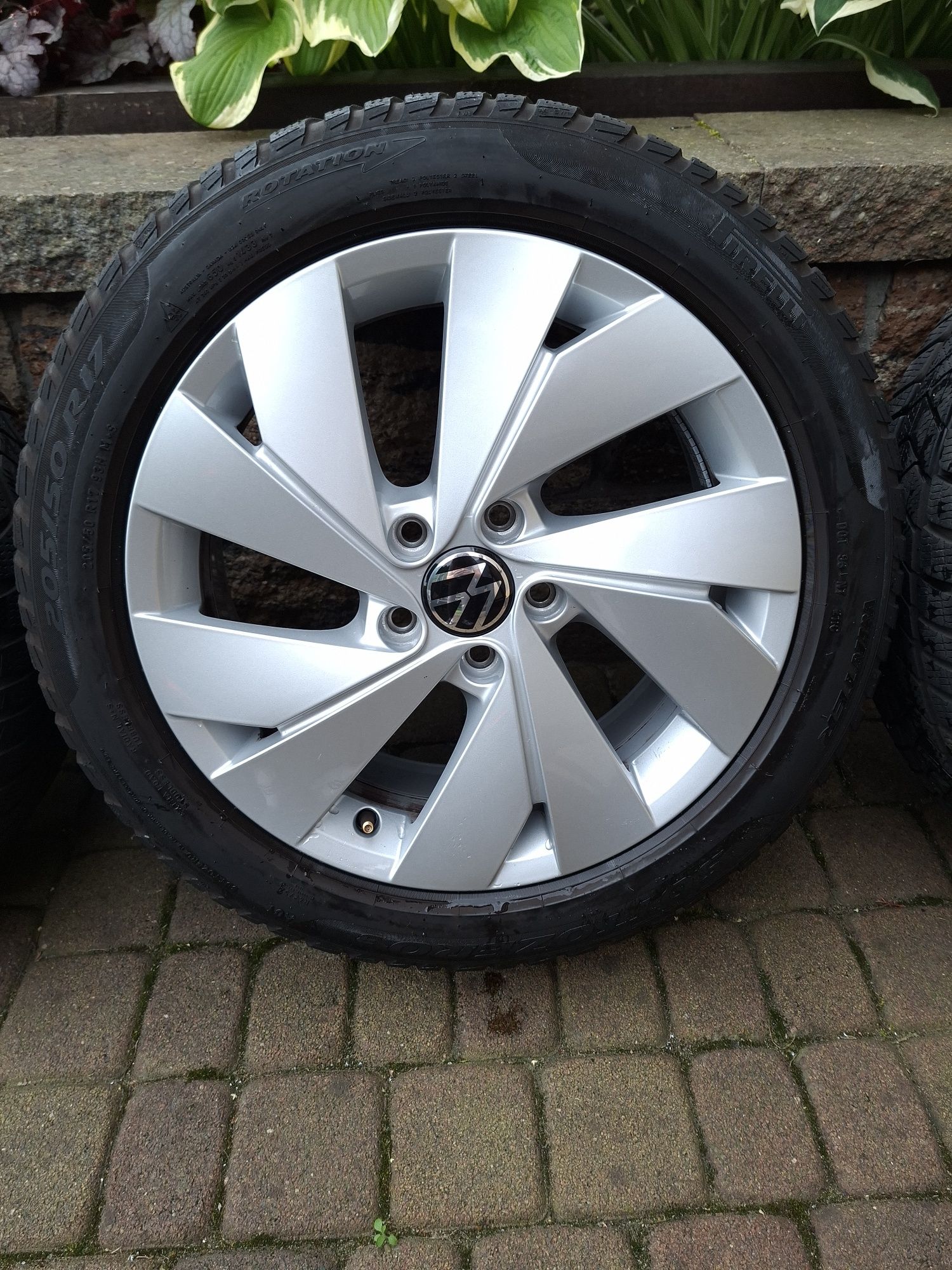 Alufelgi 17" VW Golf VIII VII VI V Touran Caddy 5x112 Oryginał