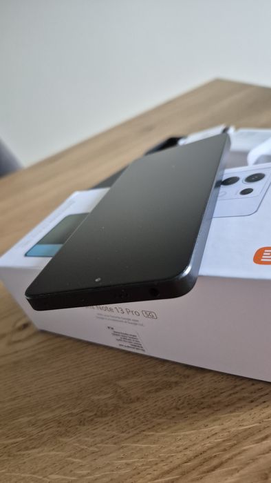 Redmi note 13 pro 5g Midnight black 8/256