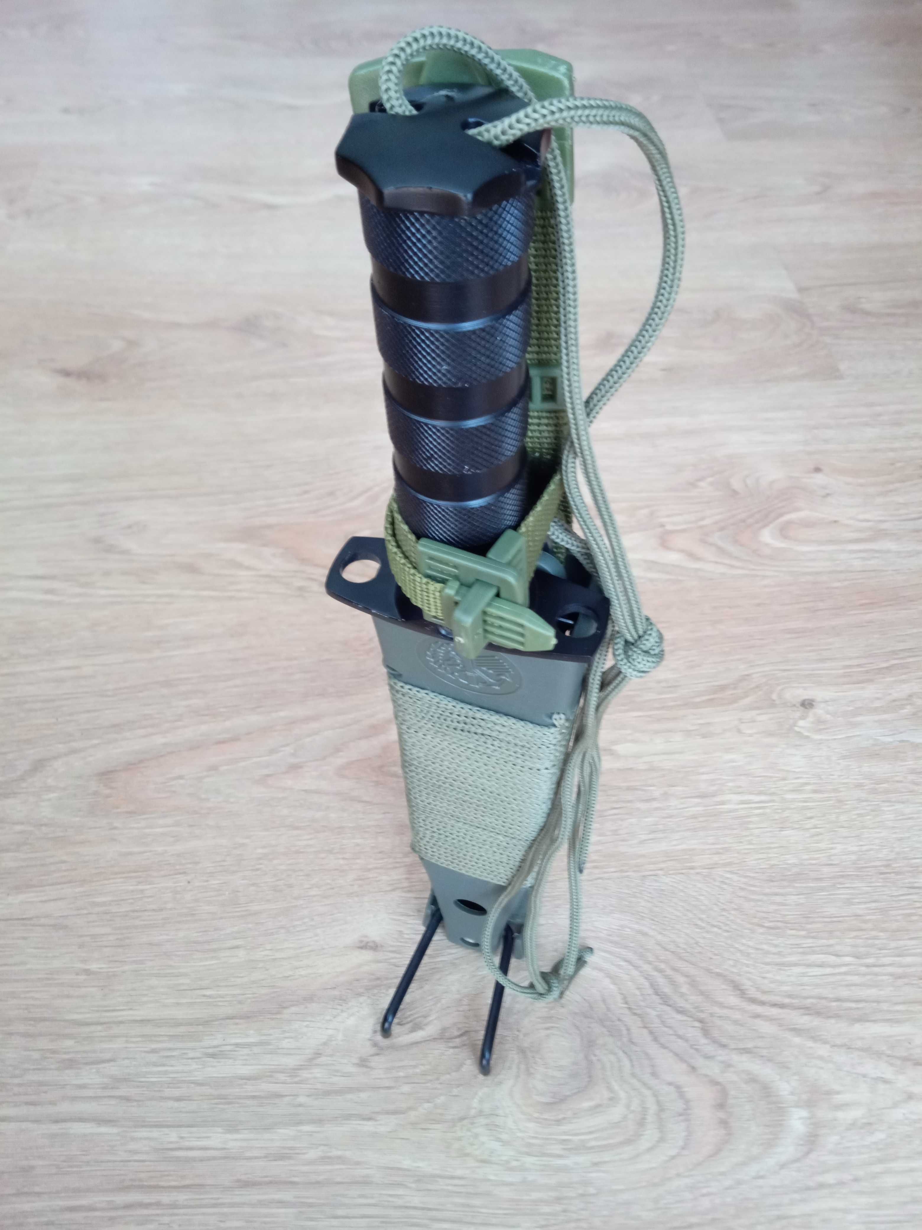 Nóż survivalowy Jungle King I