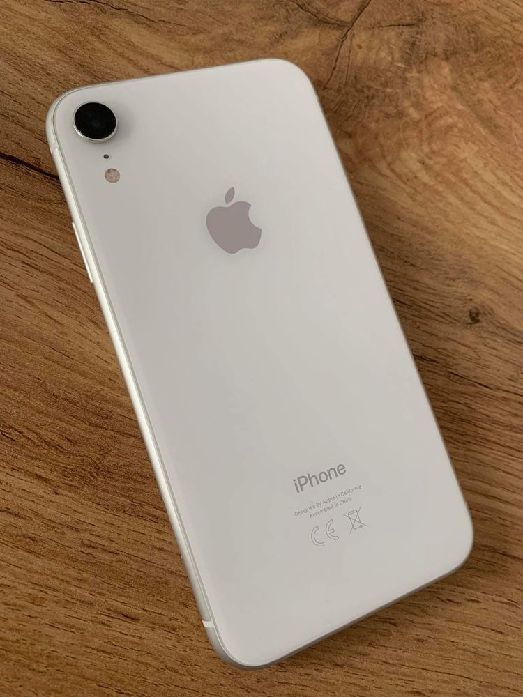 iPhone xr biały
