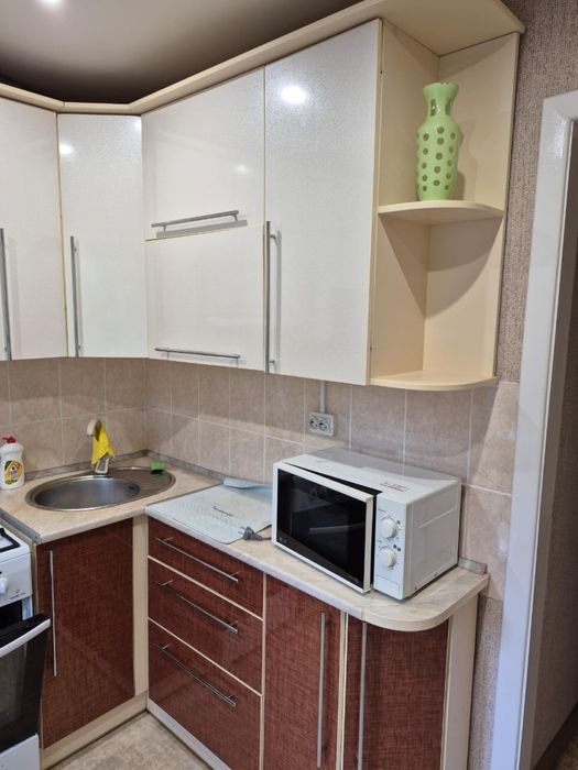 ПРОДАМ 2-х кімнатну квартиру