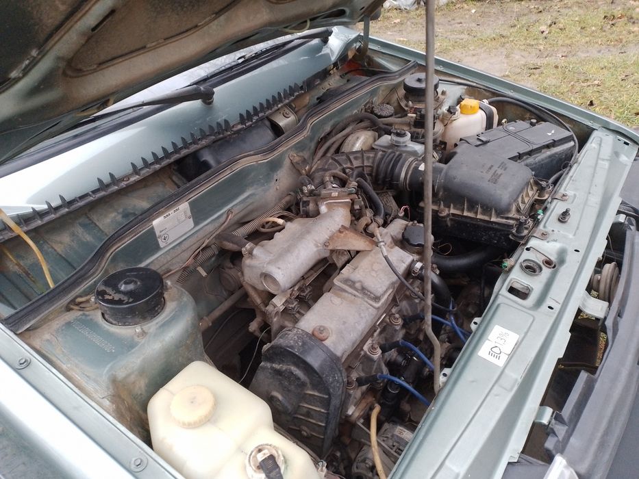 Авто в доброму,облуженому стані 2006 рік