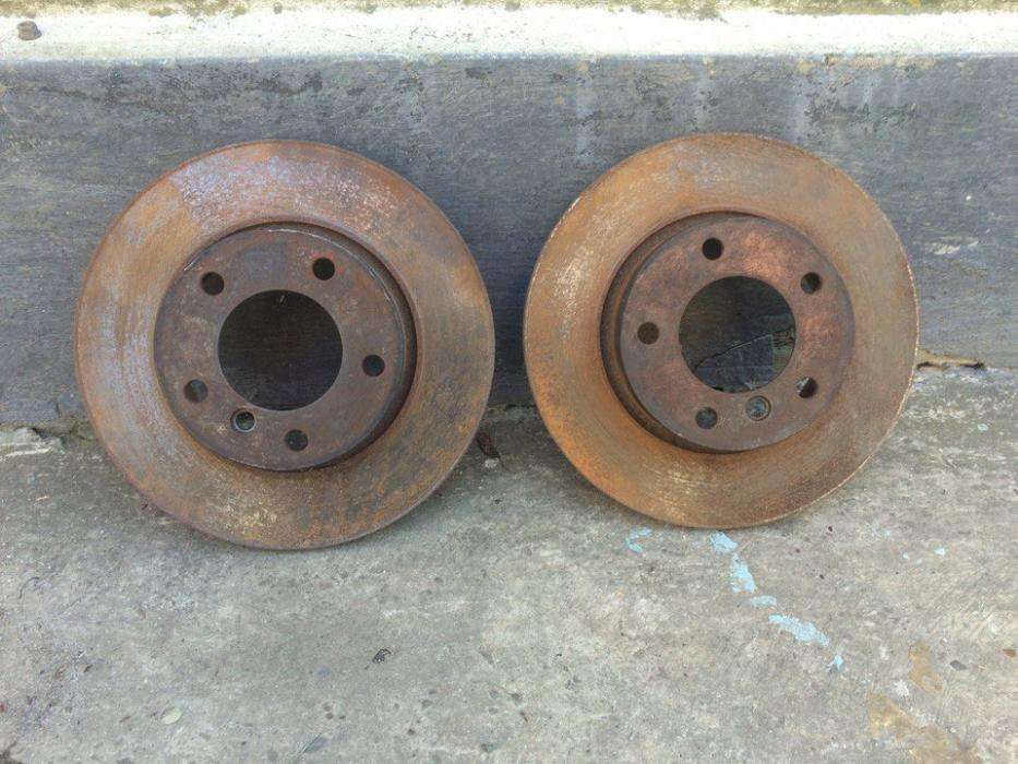 тормозні диски супорта пружини ступиці цапфи бмв е30,е34,е36,е39,е46