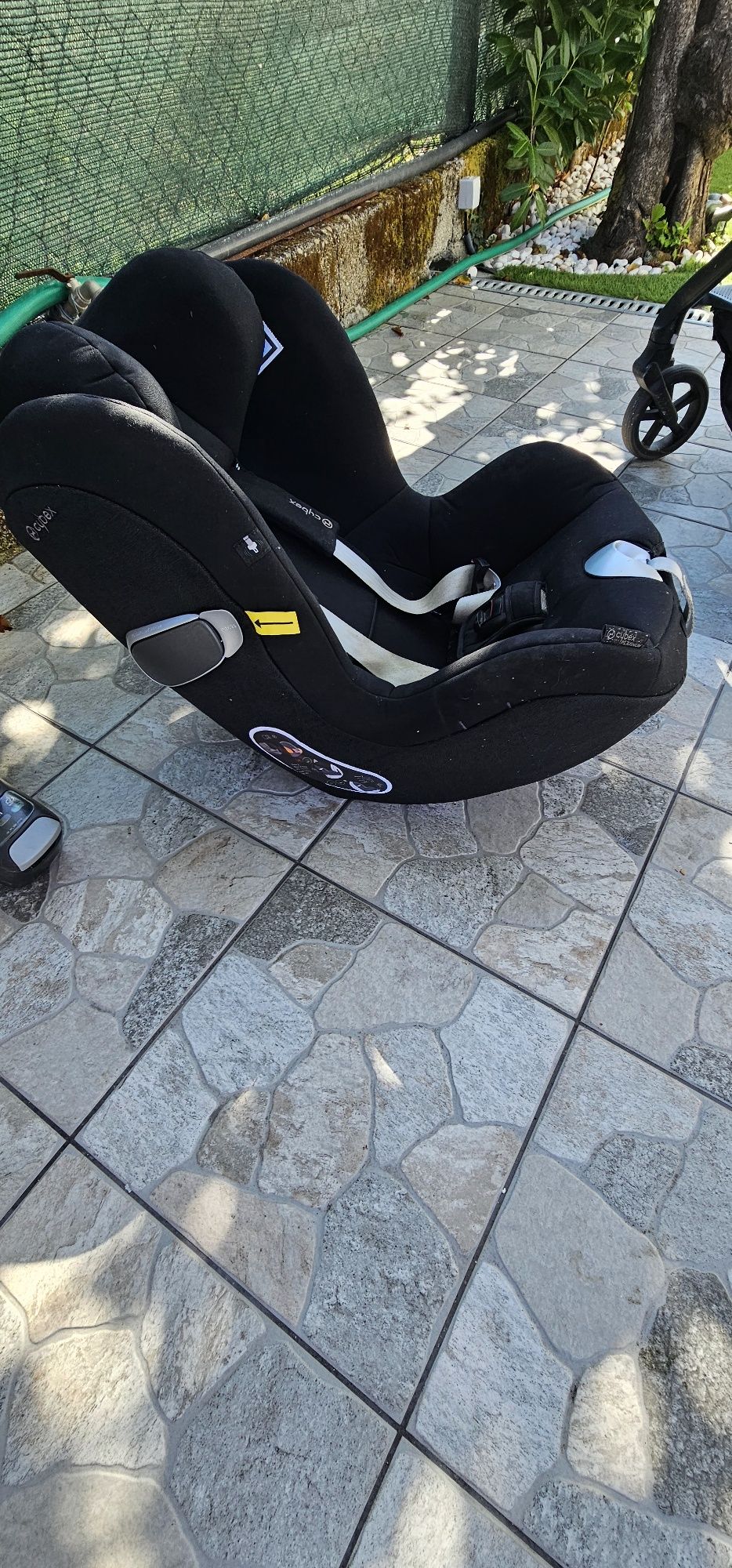 Cadeira/ carrinho de bebe