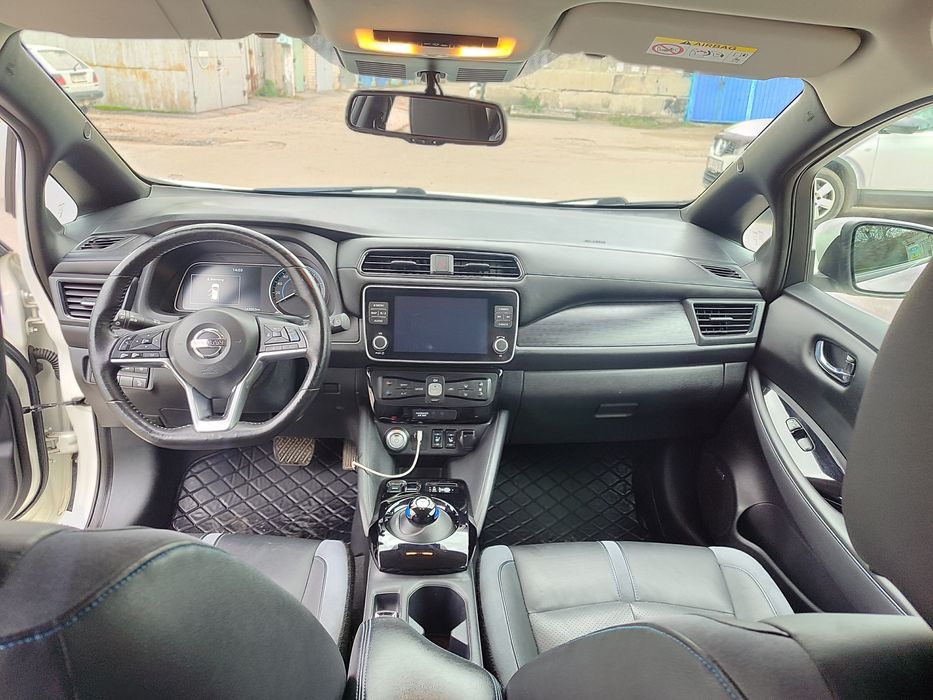 Nissan leaf 09.12.2019 рік 62kw