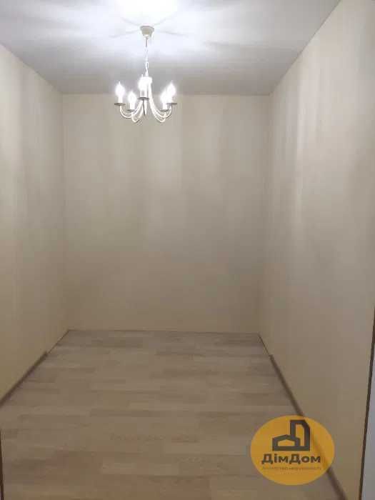 Продам 1-к., Радистів 34 , ЖК "Лісова казка", Деснянский р-н.
