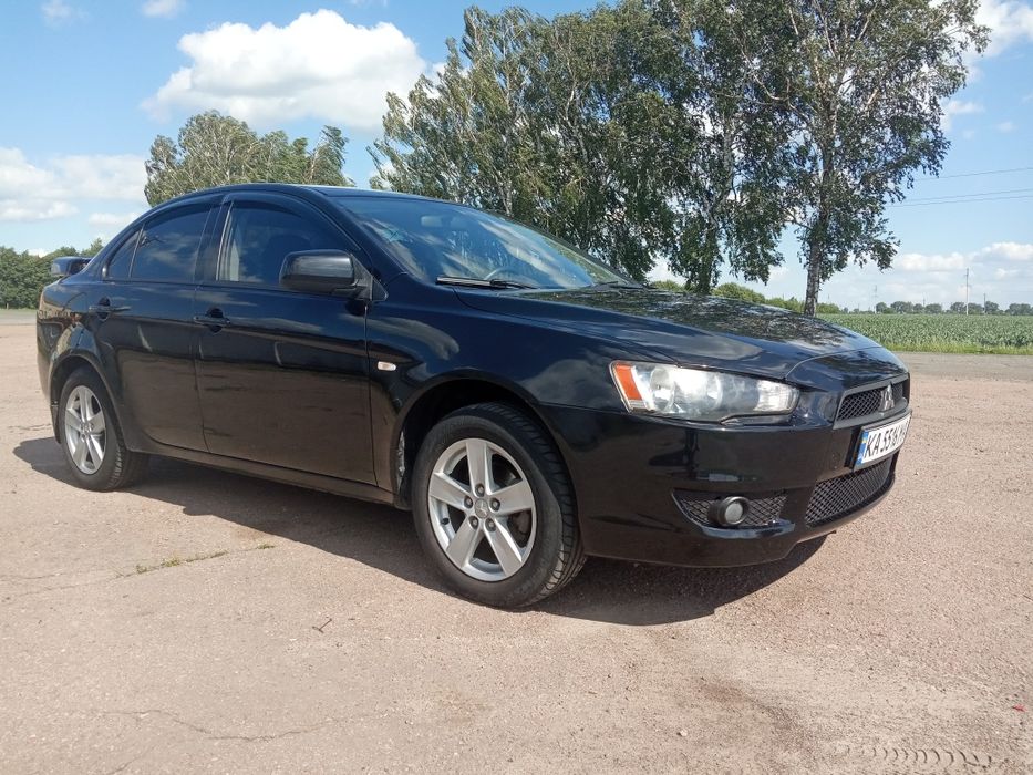 Продам Мітсубісі ланцер 10