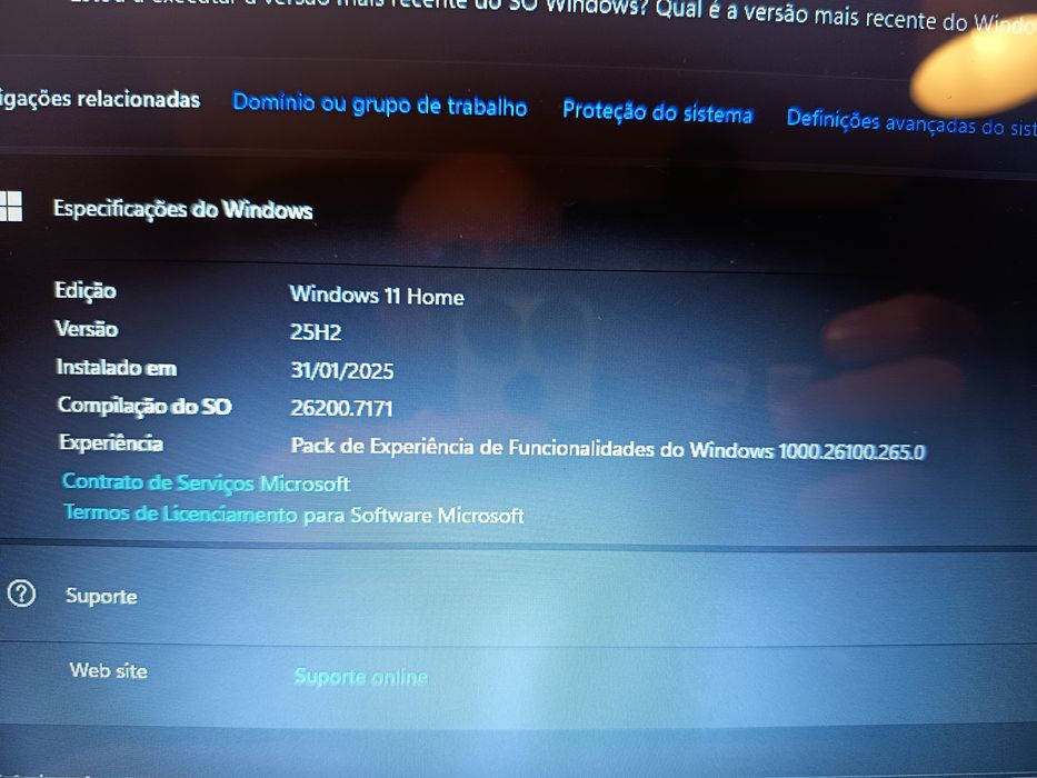 HP pavilion 15-aw002np