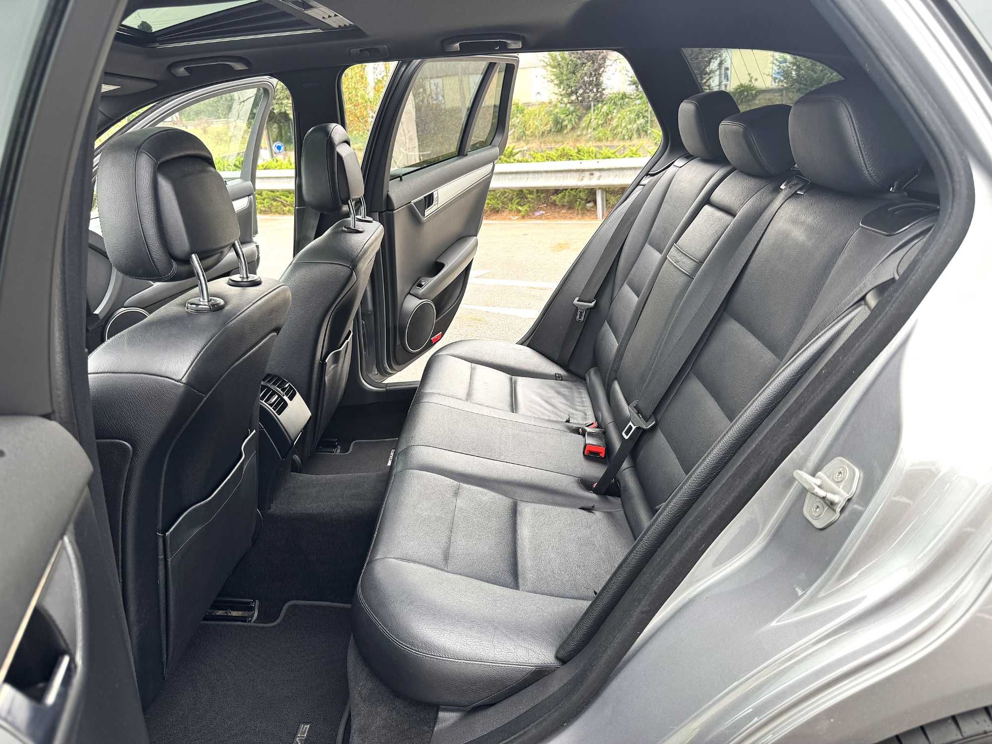 Mercedes-Benz C 250 Cdi AMG 204cv Full Extras