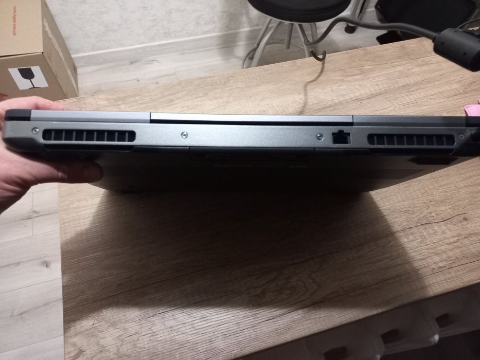 Dell Precision 7710 Xeon E3-1575 v5,озу-32gb,ssd-512gb,hdd-1Tb,Quadro