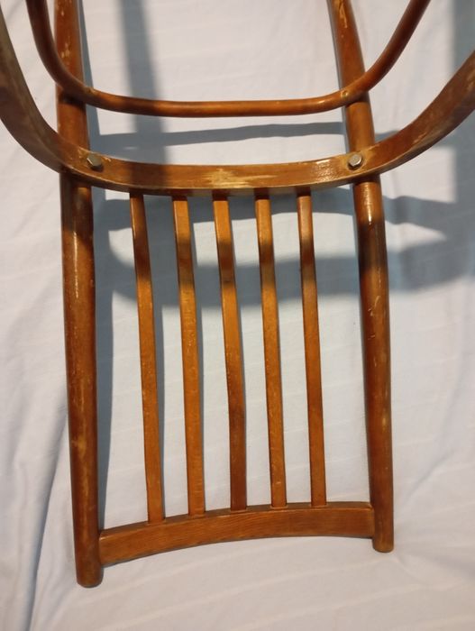 Стілець дерев'яний