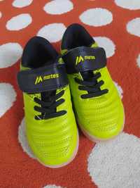 Buty sportowe halowki 27