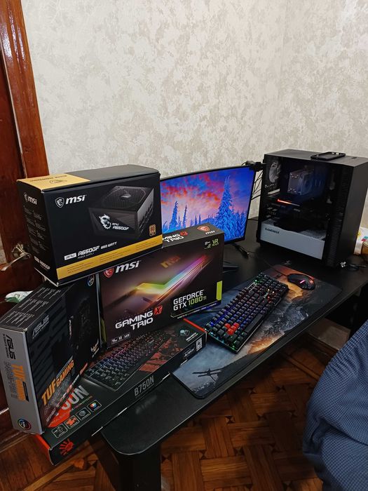 Пк + монитор MSI 1080ti Gayming Trio