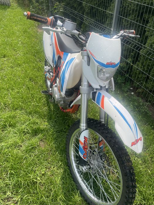 Kayo k2.  250.  2024 rok stan dardzo dobry
