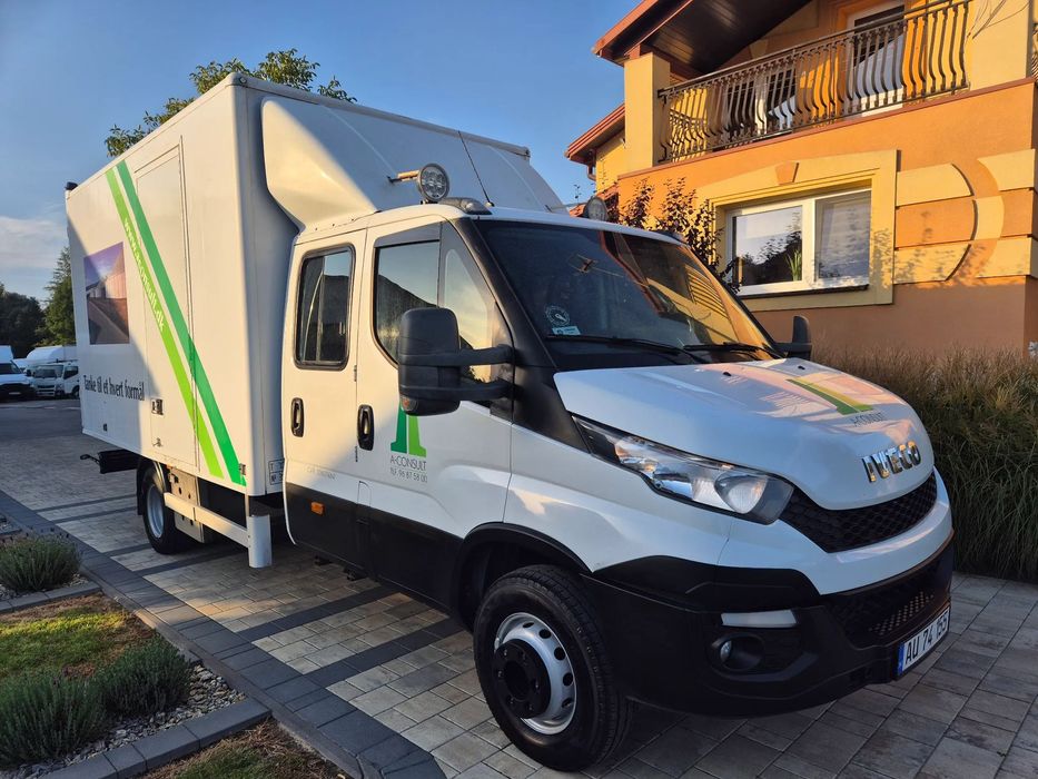 Iveco DAILY 70C17 3.0 SUPER STAN 7000DMC RAMA KONTENER SKRZYNIA  DAILY 70C17 Doka KONTENER 4.30 SKRZYNIA Bardzo ładny Sprowadzony