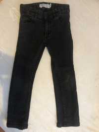 Czarne jeansy 4-5 lat 110 cm