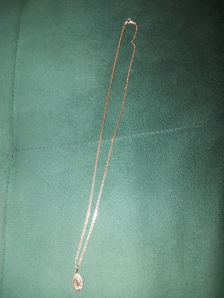 Złoty łańcuszek z zawieszką, szkaplerzyk, pr 585