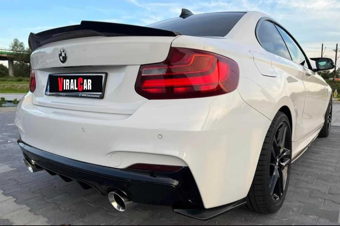 Dokładki Listwy Progowe BMW F22 F23 CZARNY POŁYSK