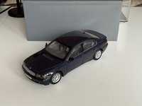 1:18 Kyosho BMW 745i (E65) Limousine / Orient Blue / Dealer Edition