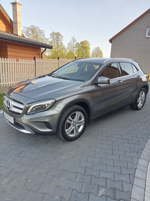 Mercedes GLA 200