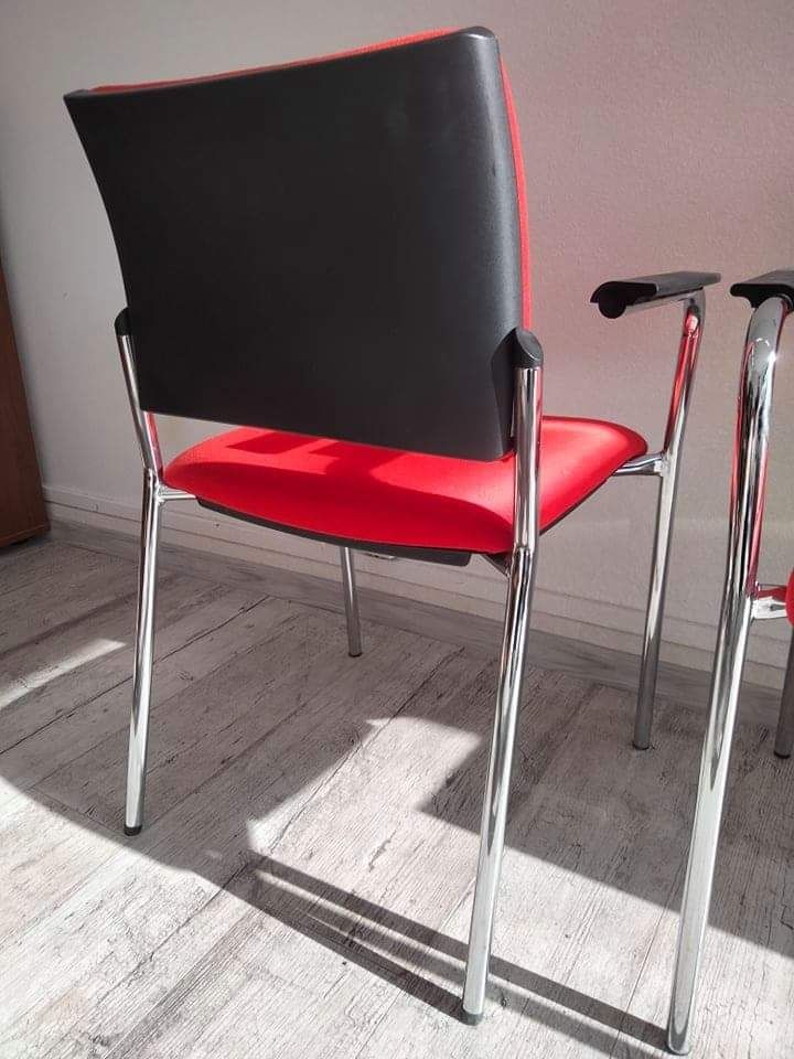 Krzesła biurowe, kolor czerwony