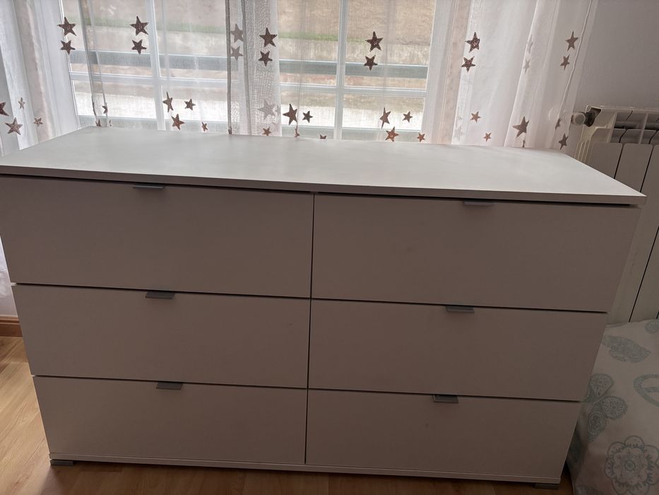 Comoda com 6 gavetas