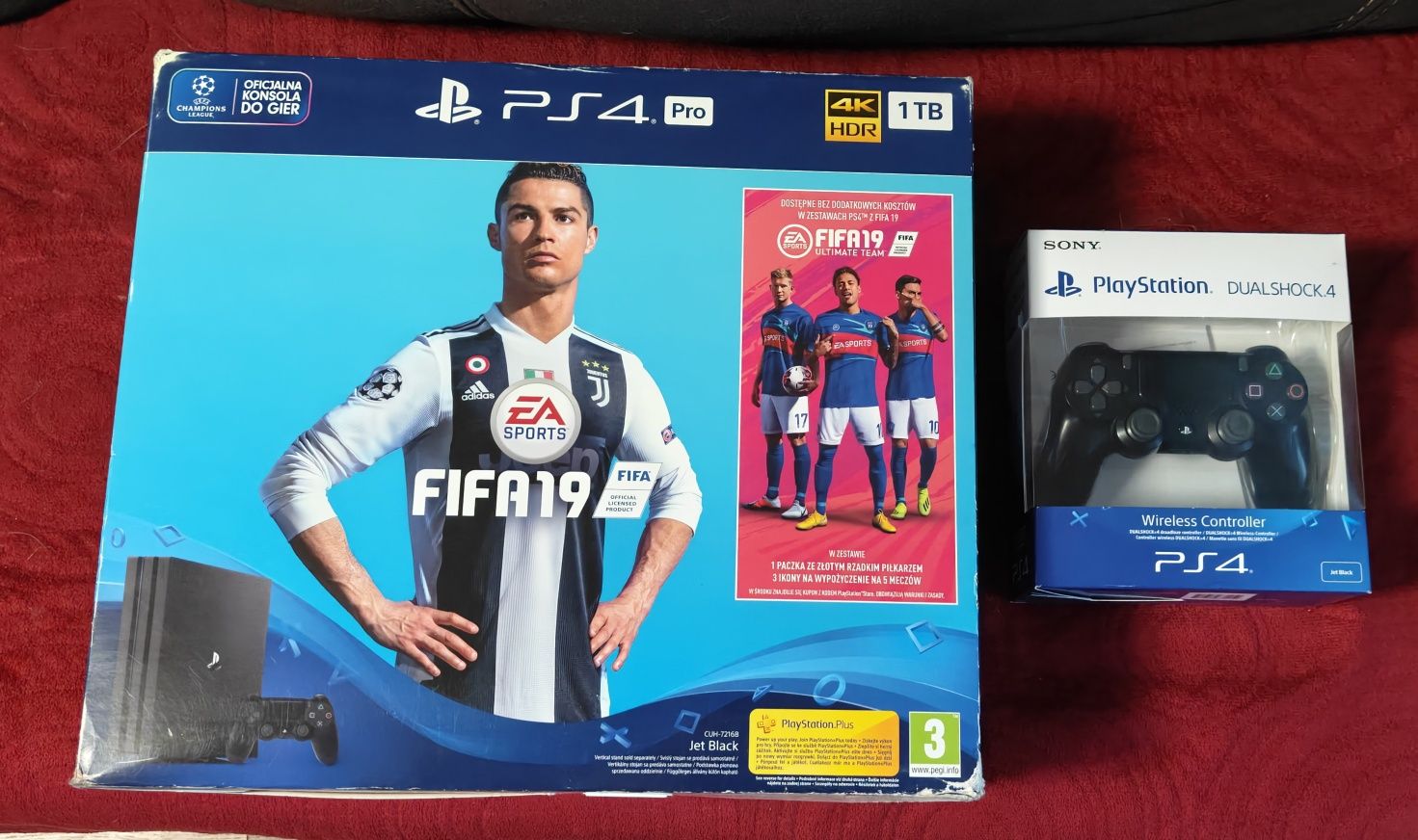 Sprzedam PS4  pro