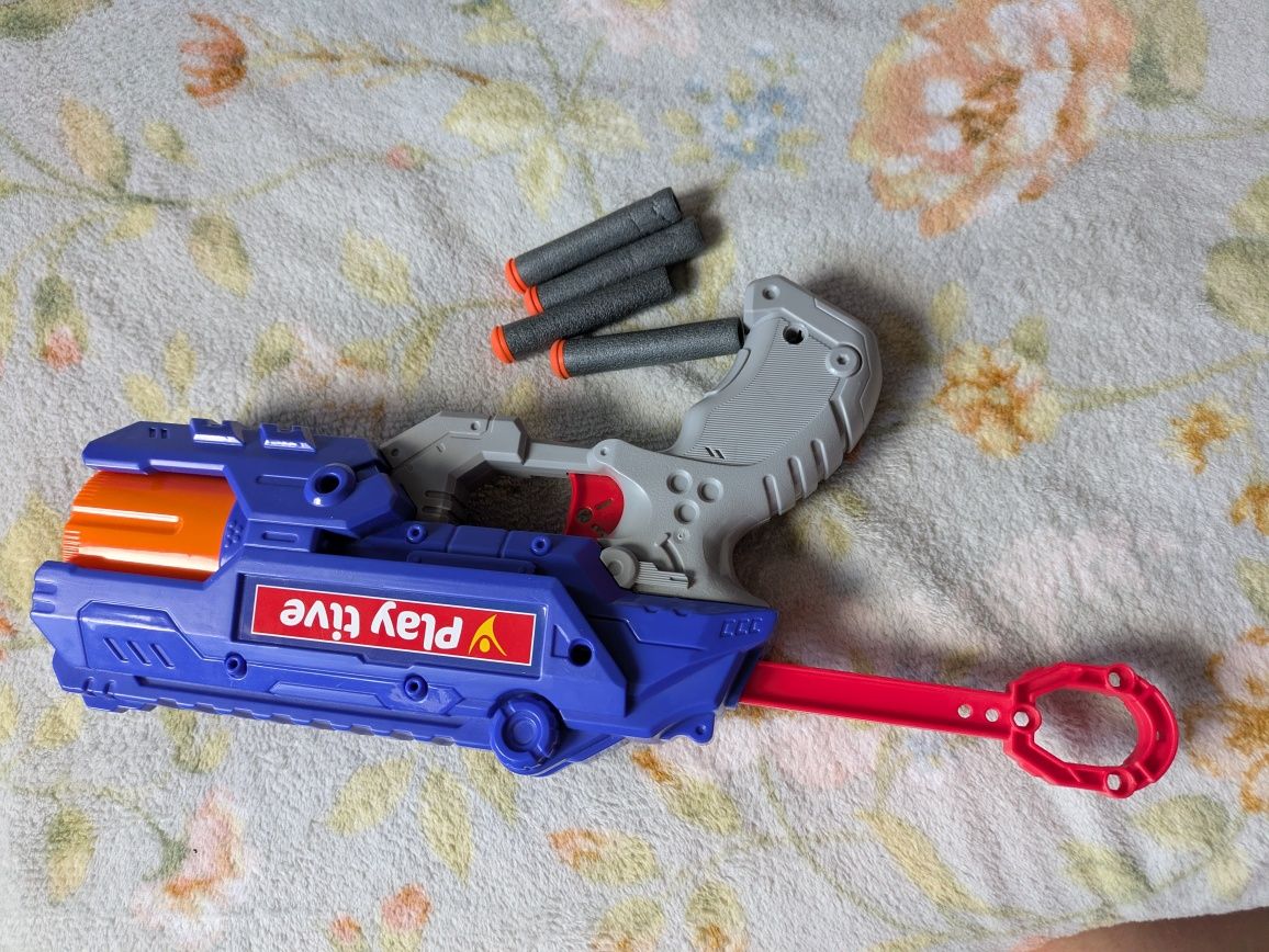 Pistolet na strzałki jak Nerf