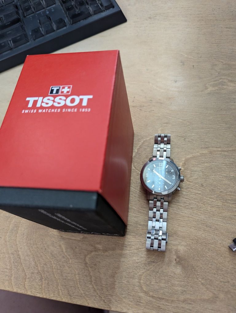 Годинник Tissot PRC 200 Chronograph